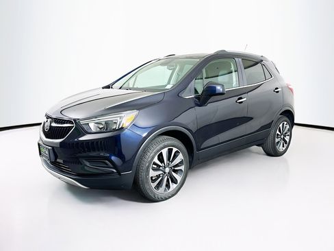 Used 2022 Buick Encore Preferred AWD/4WD image 3
