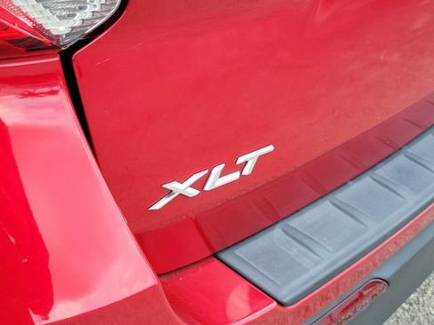 Used 2023 Ford Explorer XLT w/ Equipment Group 202A RWD image 7