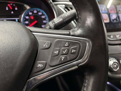 Used 2017 Chevrolet Malibu LT w/ Driver Confidence Package image 32