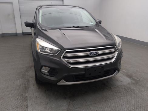 Used 2017 Ford Escape SE image 14