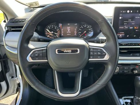 Used 2022 Jeep Compass Limited AWD/4WD image 18