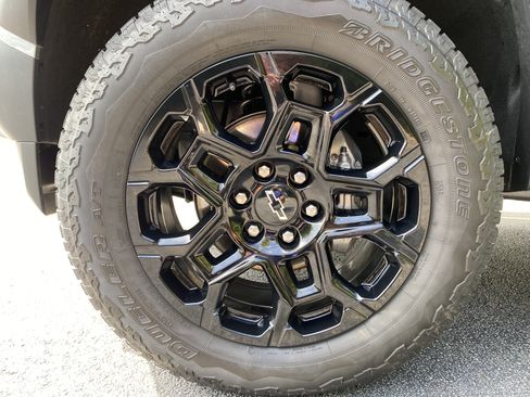 Used 2026 Chevrolet Colorado Trail Boss AWD/4WD image 41