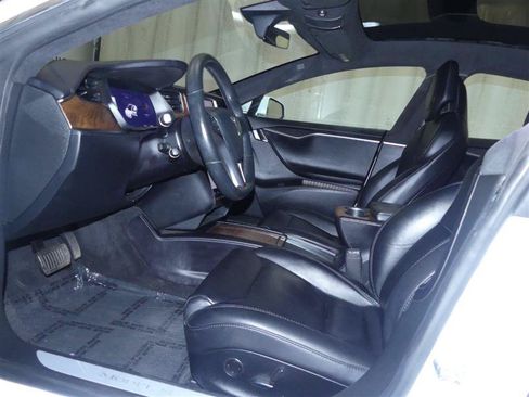 Used 2018 Tesla Model S 100D AWD/4WD image 19