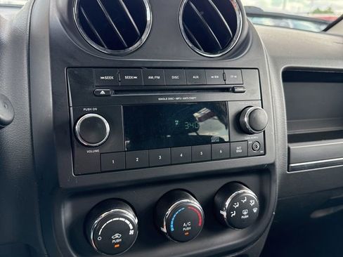 Used 2012 Jeep Compass Sport image 15