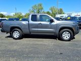 Used 2024 Nissan Frontier S image 2