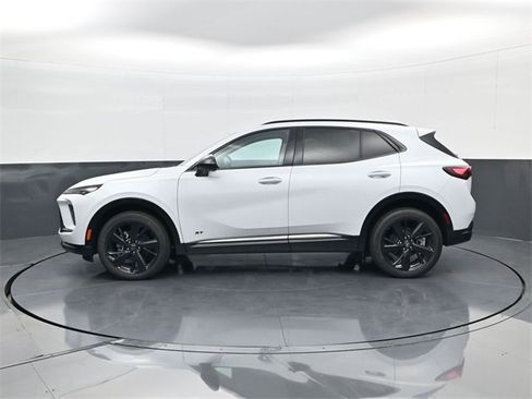 Used 2025 Buick Envision Sport Touring AWD/4WD image 8