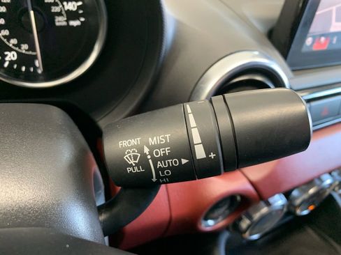 Used 2020 MAZDA MX-5 Miata Grand Touring image 34