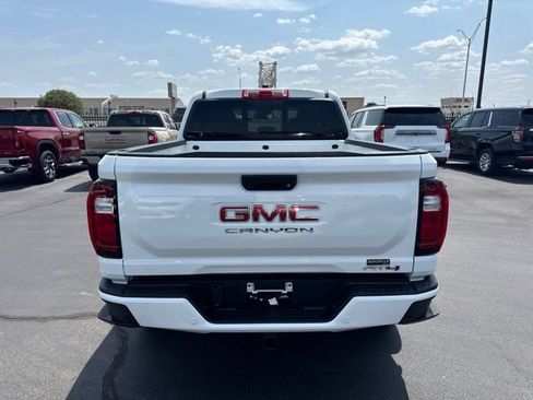 Used 2026 GMC Canyon AT4 AWD/4WD image 4