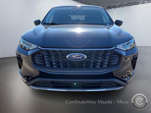 Used 2025 Ford Escape Active image 9