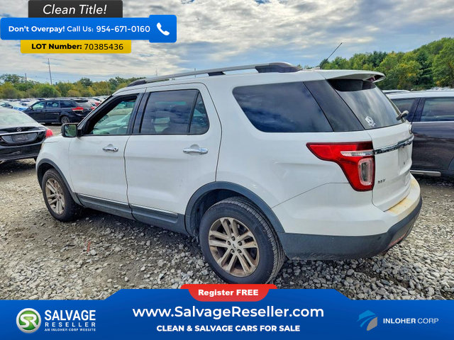 Used 2014 Ford Explorer XLT w/ Equipment Group 202A AWD/4WD image 3
