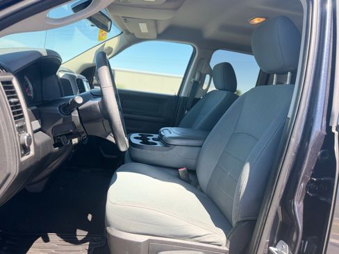 Used 2016 RAM 1500 Tradesman w/ Popular Equipment Group AWD/4WD image 14