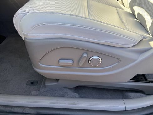 Used 2026 Hyundai Palisade SEL FWD image 22