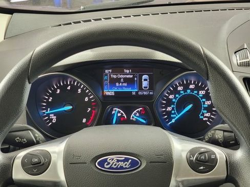 Used 2016 Ford Escape SE FWD image 28