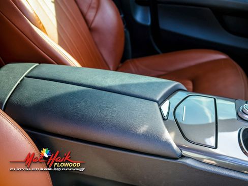 Used 2020 Maserati Ghibli Base image 19