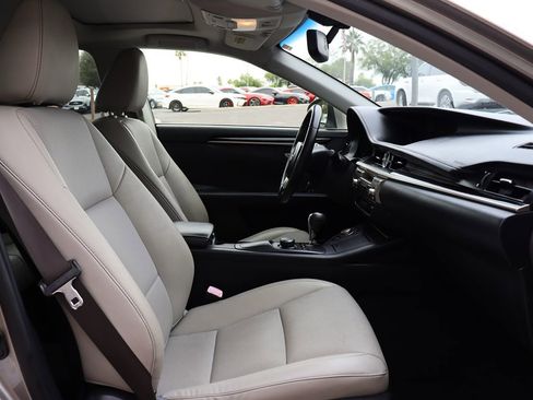 Used 2015 Lexus ES 350 FWD image 34