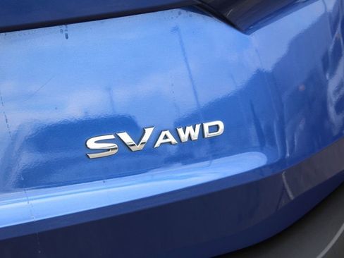 Used 2023 Nissan Rogue SV image 9