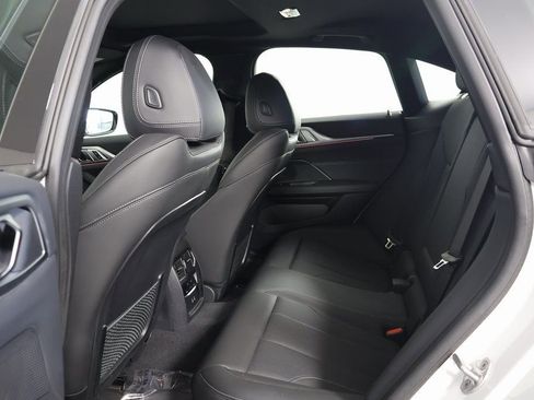 Used 2024 BMW i4 eDrive35 w/ Convenience Package image 11