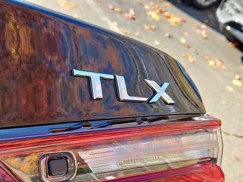 Certified 2025 Acura TLX w/ Technology Package image 31