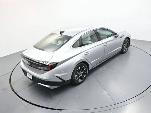 Used 2024 Hyundai Sonata SEL FWD image 29
