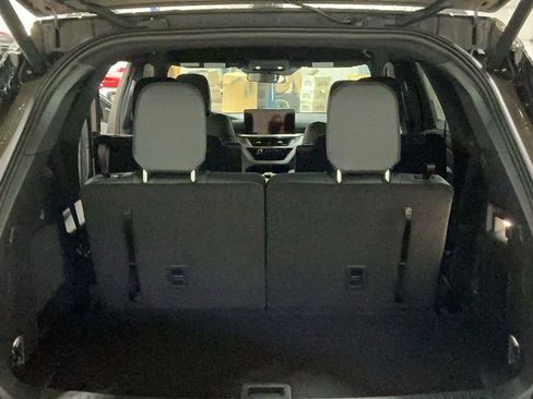 New 2026 Ford Explorer ST-Line image 13