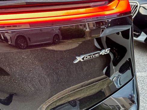 Used 2026 BMW iX xDrive45 image 7