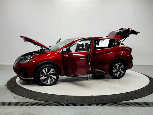 Used 2023 Nissan Murano SL w/ SL Moonroof Package image 13