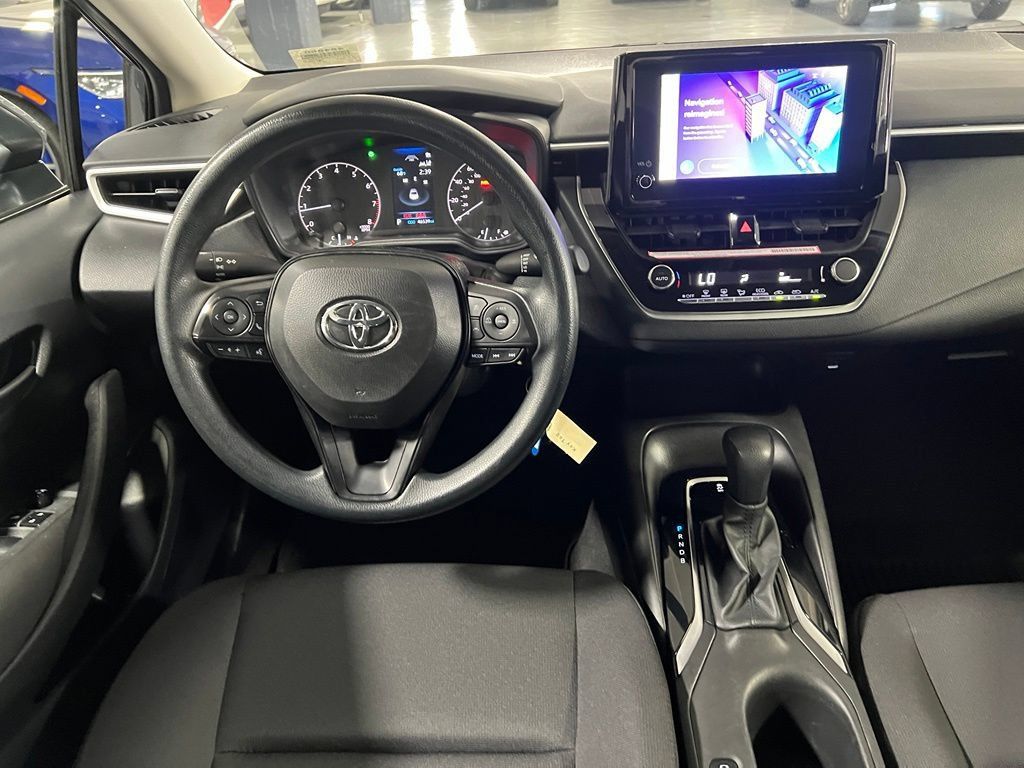 Used 2024 Toyota Corolla LE FWD image 29