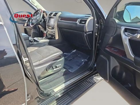 Used 2014 Lexus GX 460 Luxury AWD/4WD image 32