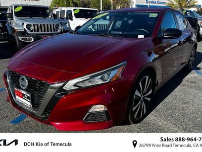 Used 2021 Nissan Altima 2.5 SR w/ SR Premium Package