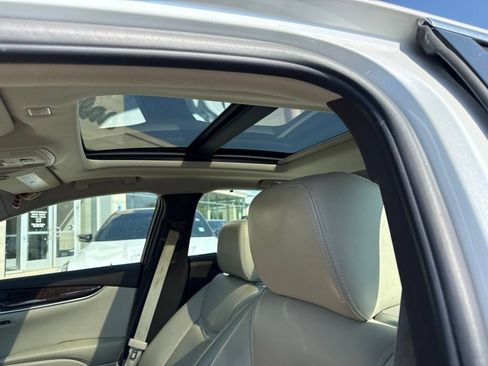 Used 2016 Cadillac XTS Premium FWD image 9