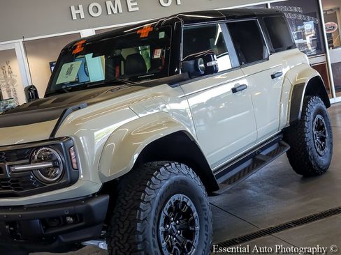 Used 2025 Ford Bronco Raptor AWD/4WD image 4
