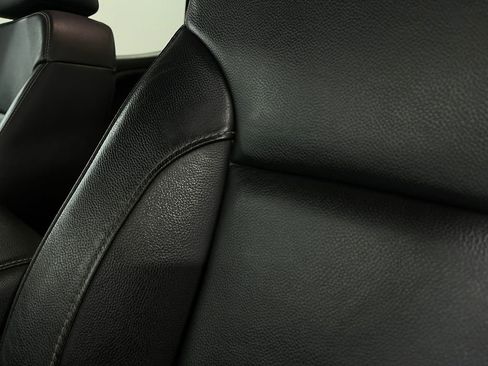 Used 2018 GMC Sierra 1500 SLT w/ SLT Premium Package image 17