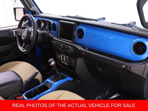 Used 2023 Jeep Wrangler Sport AWD/4WD image 13