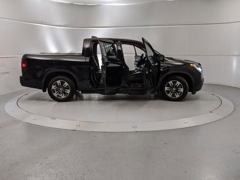 Used 2019 Honda Ridgeline RTL-T image 8