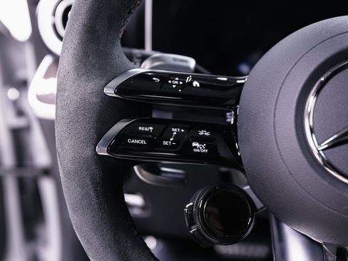 Used 2024 Mercedes-Benz C 63 AMG S image 11