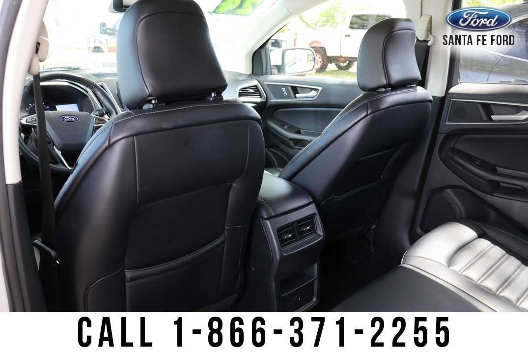 Used 2024 Ford Edge SEL AWD/4WD image 17