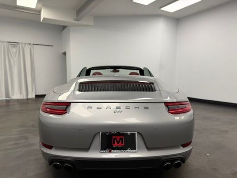 Used 2017 Porsche 911 UNAVAIL image 14