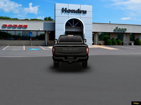 New 2026 RAM 2500 Big Horn AWD/4WD image 6