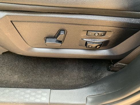 Used 2016 RAM 1500 Laramie image 27