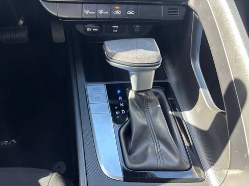 Certified 2024 Hyundai Elantra SEL FWD image 26