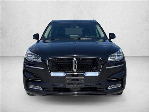 Used 2022 Lincoln Aviator Reserve w/ Equipment Group 201A AWD/4WD image 2