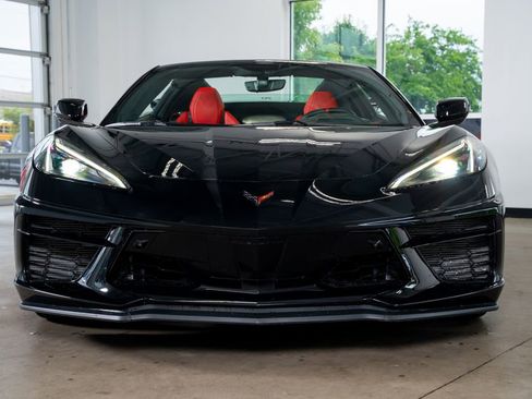 Used 2023 Chevrolet Corvette Stingray Premium Conv w/ Z51 Performance Package RWD image 4