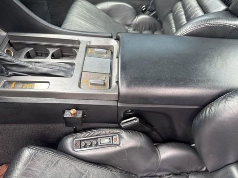 Used 1991 Chevrolet Corvette Coupe RWD image 23