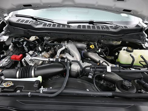 New 2026 Ford F350 Lariat image 15