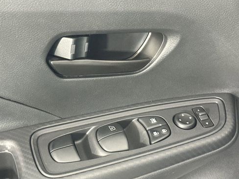 Certified 2025 Nissan Versa S w/ Trunk Package image 17