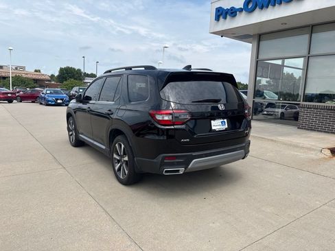 Used 2023 Honda Pilot Elite image 7
