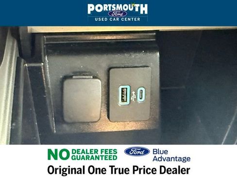 Certified 2022 Ford Explorer XLT w/ Equipment Group 202A image 18