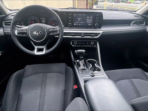 Used 2021 Kia K5 LXS FWD image 15