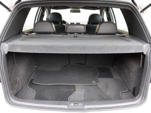 Used 2007 Volkswagen GTI 4-Door FWD image 89