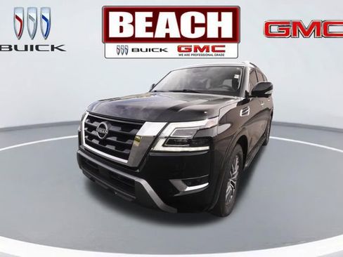 Used 2023 Nissan Armada SL w/ Captain's Chairs Package RWD image 7